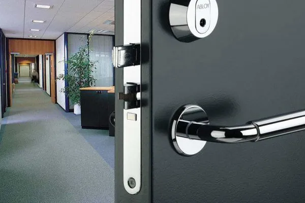 Commercial Office Locksmith Solutions 1